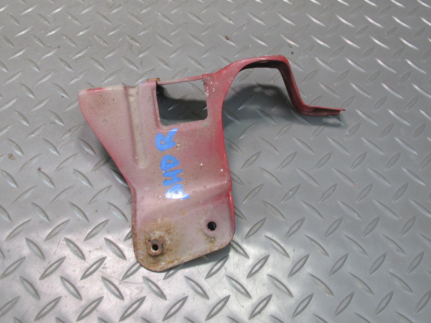 93-97 Honda DEL SOL EH6 Front Left & Right Fender Mount Bracket Set RED OEM