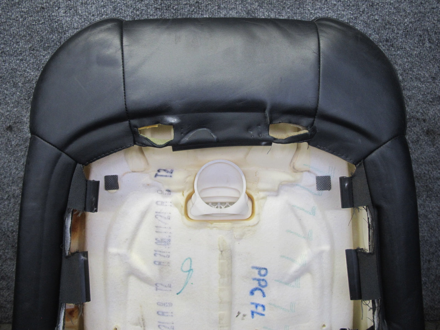 2011-2018 Porsche Cayenne 958 Front Seat Left Side Upper Leather Cushion Black