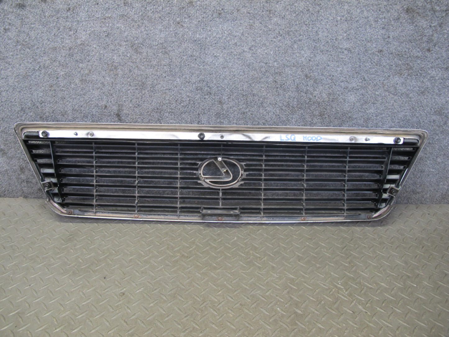 98-00 Lexus UCF20L LS400 Front Upper Hood Chrome Grille w Emblem OEM