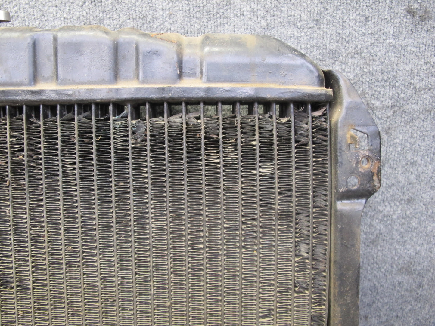 77-78 Datsun S30 280Z 2.8L Engine Cooling Radiator OEM
