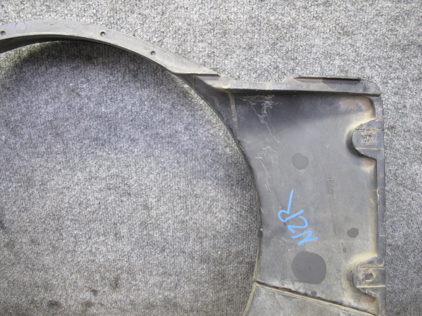 77-78 Datsun S30 280Z Engine Cooling Fan Motor Shroud OEM