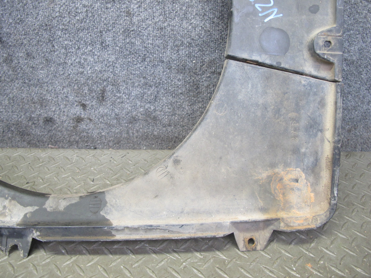 77-78 Datsun S30 280Z Engine Cooling Fan Motor Shroud OEM