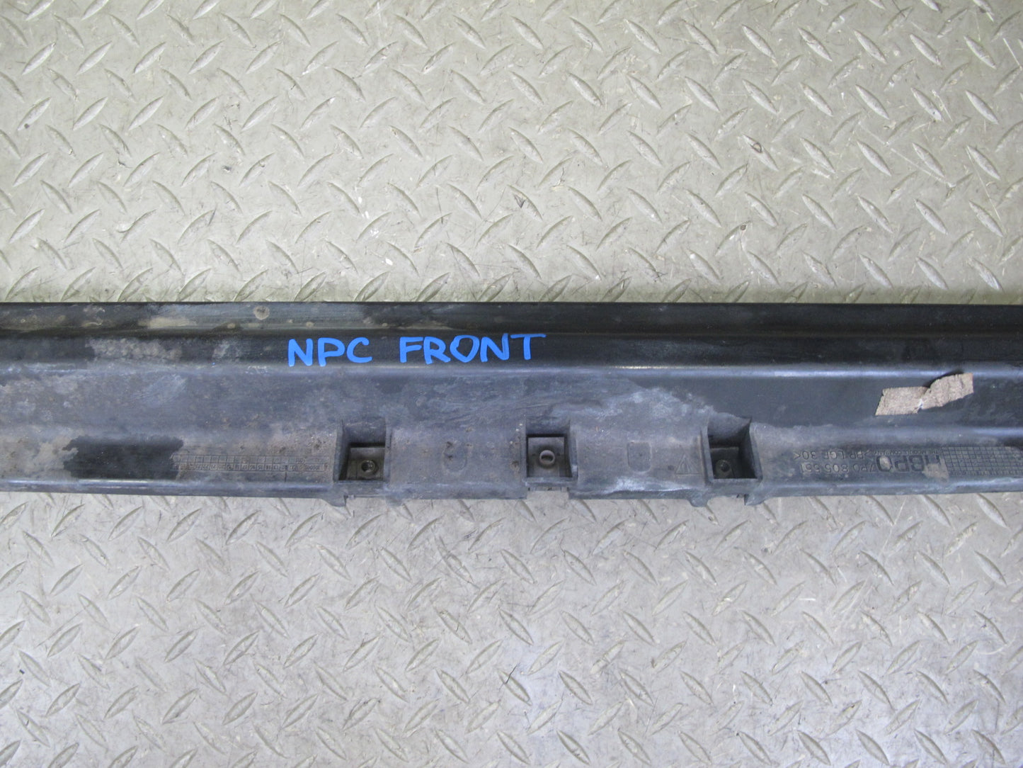 2011-2018 Porsche Cayenne 958 Radiator Core Lower Support 7P0805551