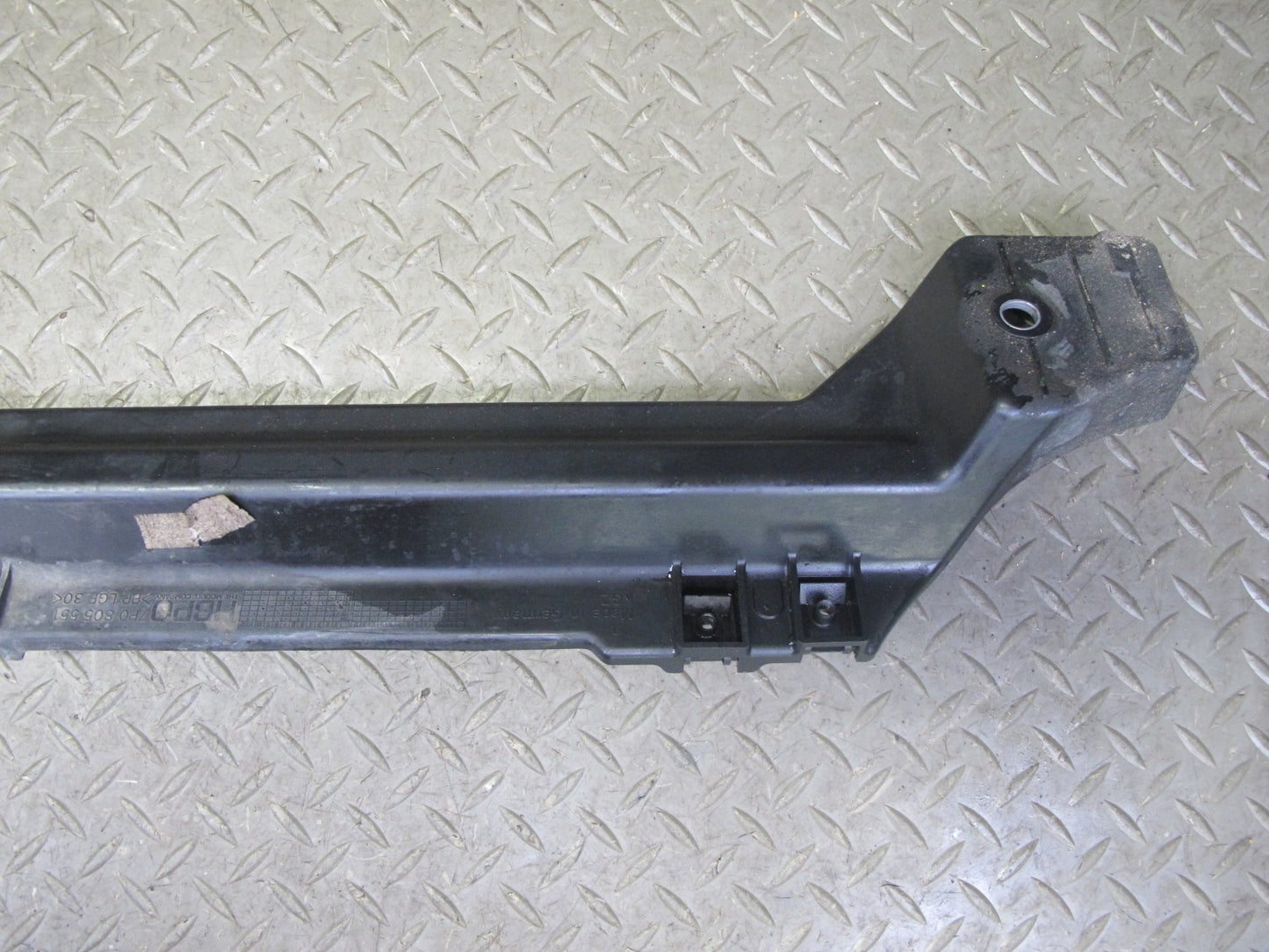 2011-2018 Porsche Cayenne 958 Radiator Core Lower Support 7P0805551