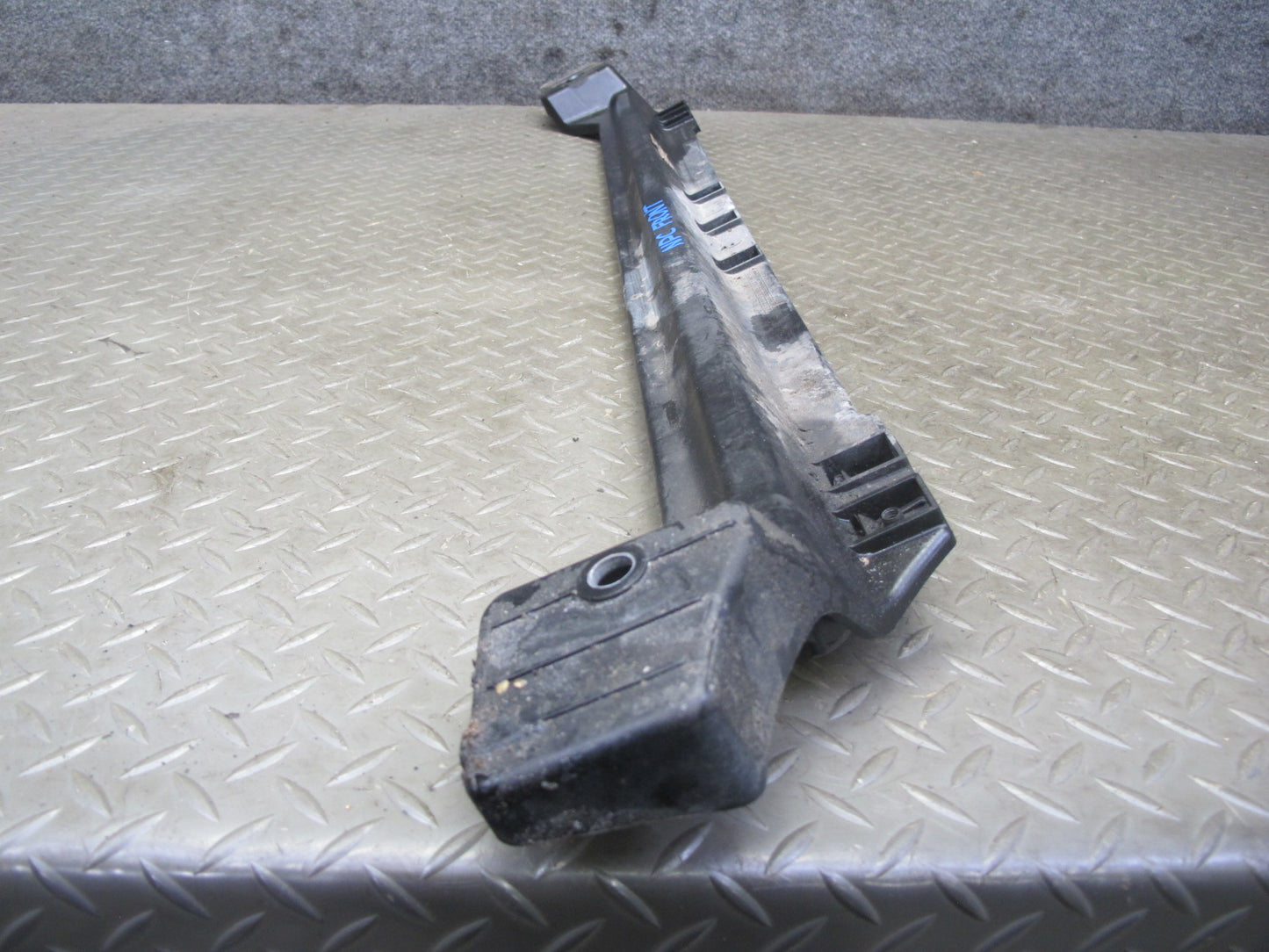 2011-2018 Porsche Cayenne 958 Radiator Core Lower Support 7P0805551