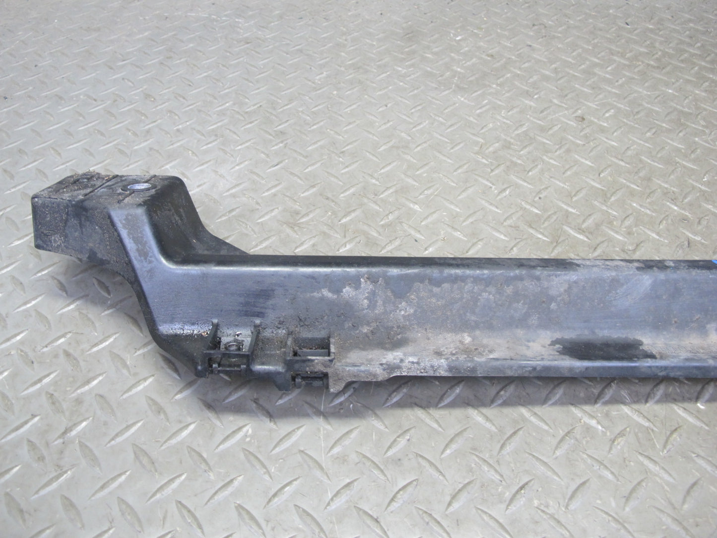 2011-2018 Porsche Cayenne 958 Radiator Core Lower Support 7P0805551