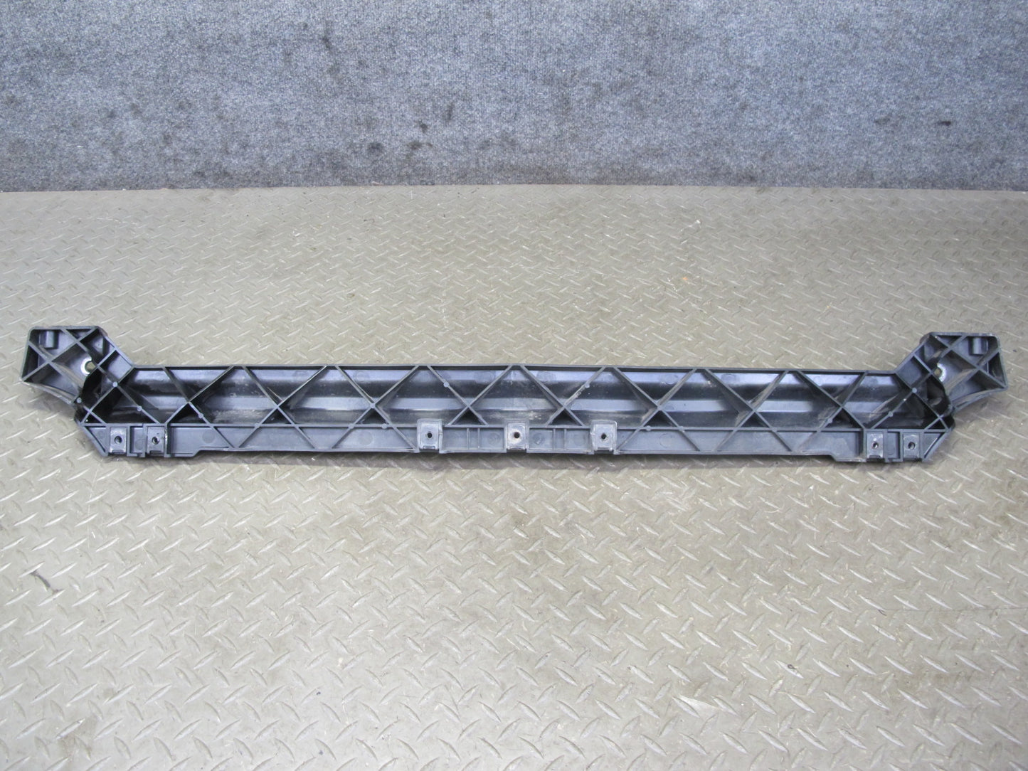 2011-2018 Porsche Cayenne 958 Radiator Core Lower Support 7P0805551