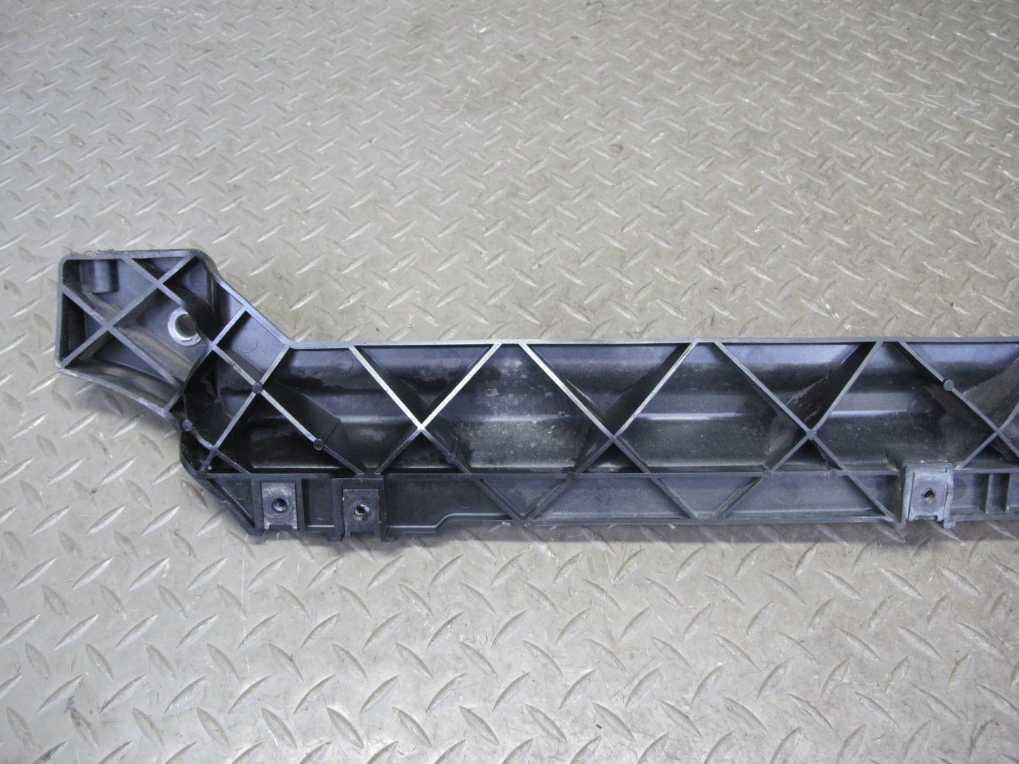 2011-2018 Porsche Cayenne 958 Radiator Core Lower Support 7P0805551