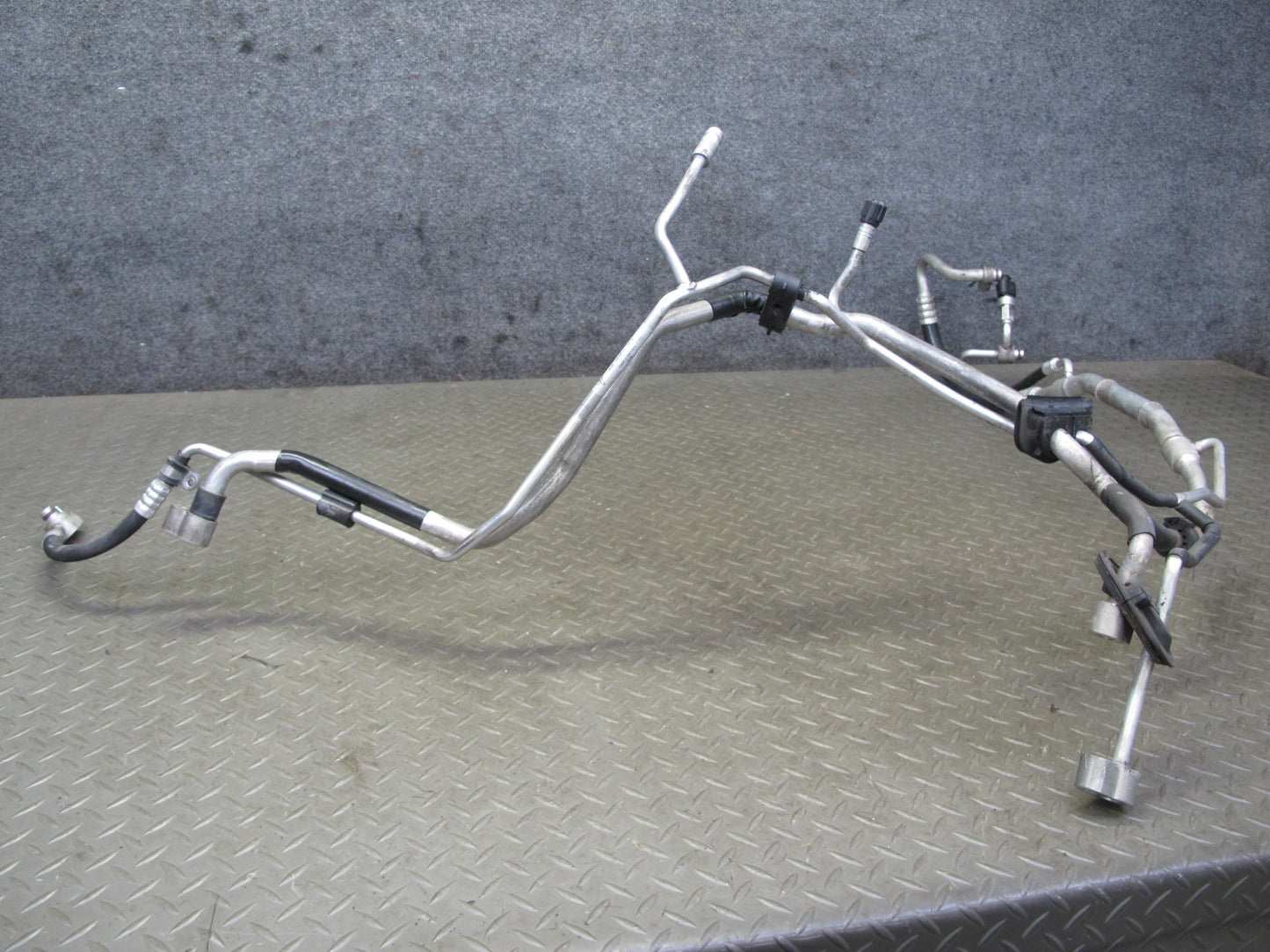 2011-2018 Porsche Cayenne 958 4.8L A/C Air Conditioning Line Pipe Hose Tube Set