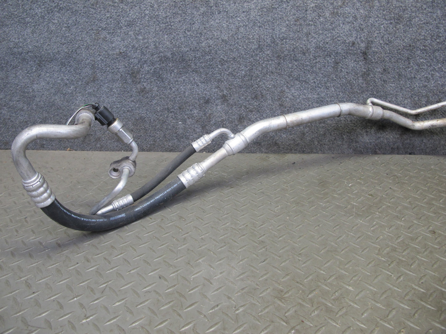 2011-2018 Porsche Cayenne 958 4.8L A/C Air Conditioning Line Pipe Hose Tube Set