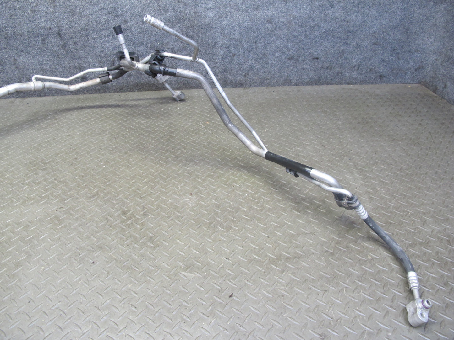 2011-2018 Porsche Cayenne 958 4.8L A/C Air Conditioning Line Pipe Hose Tube Set