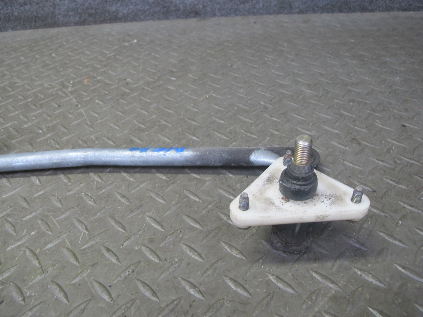 90-96 Nissan Z32 300ZX 2+0 Windshield Wiper Transmission Linkage w Motor OEM