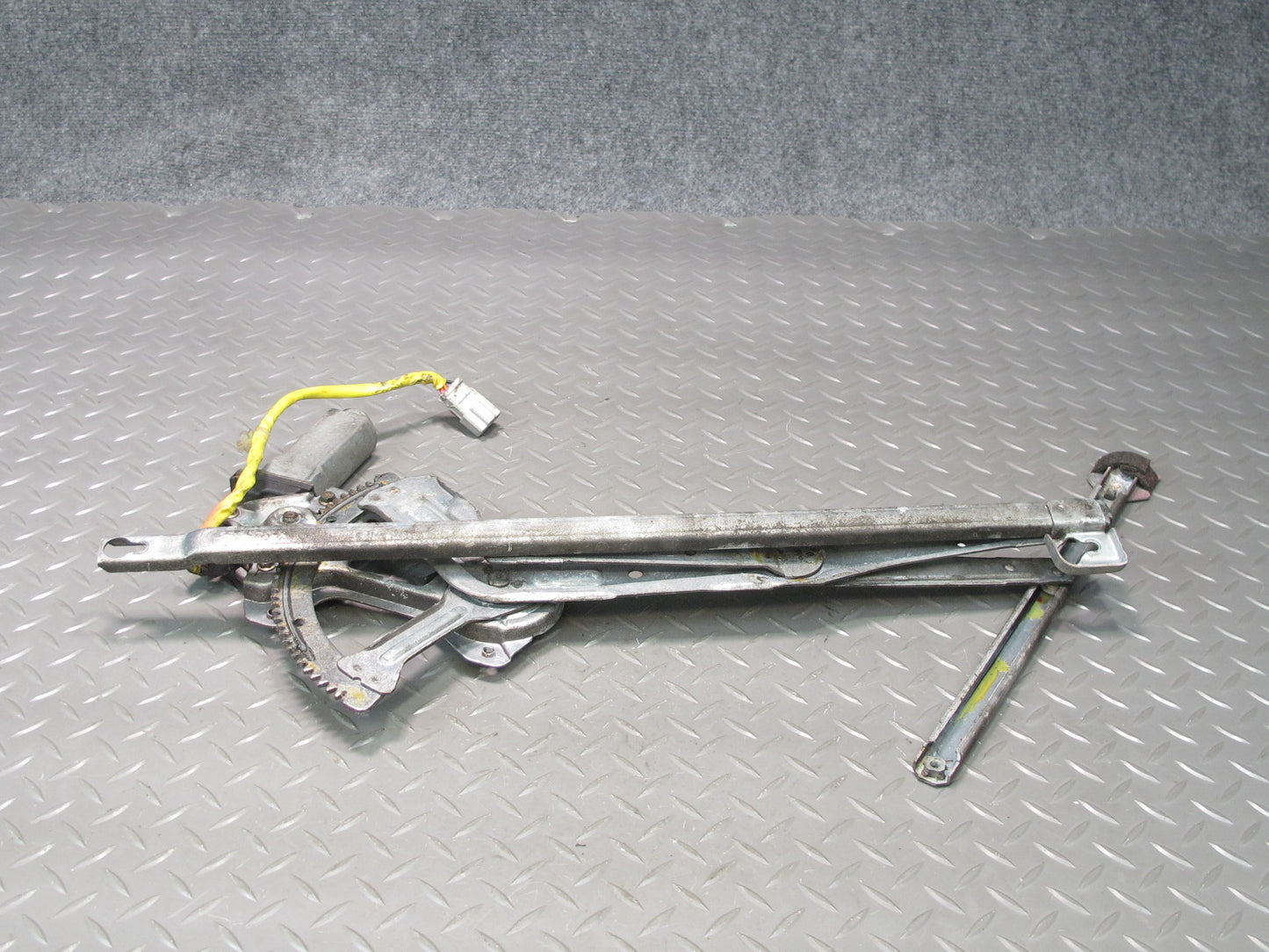 93-97 Honda DEL SOL Front Right Passenger Door Window Regulator w Motor OEM