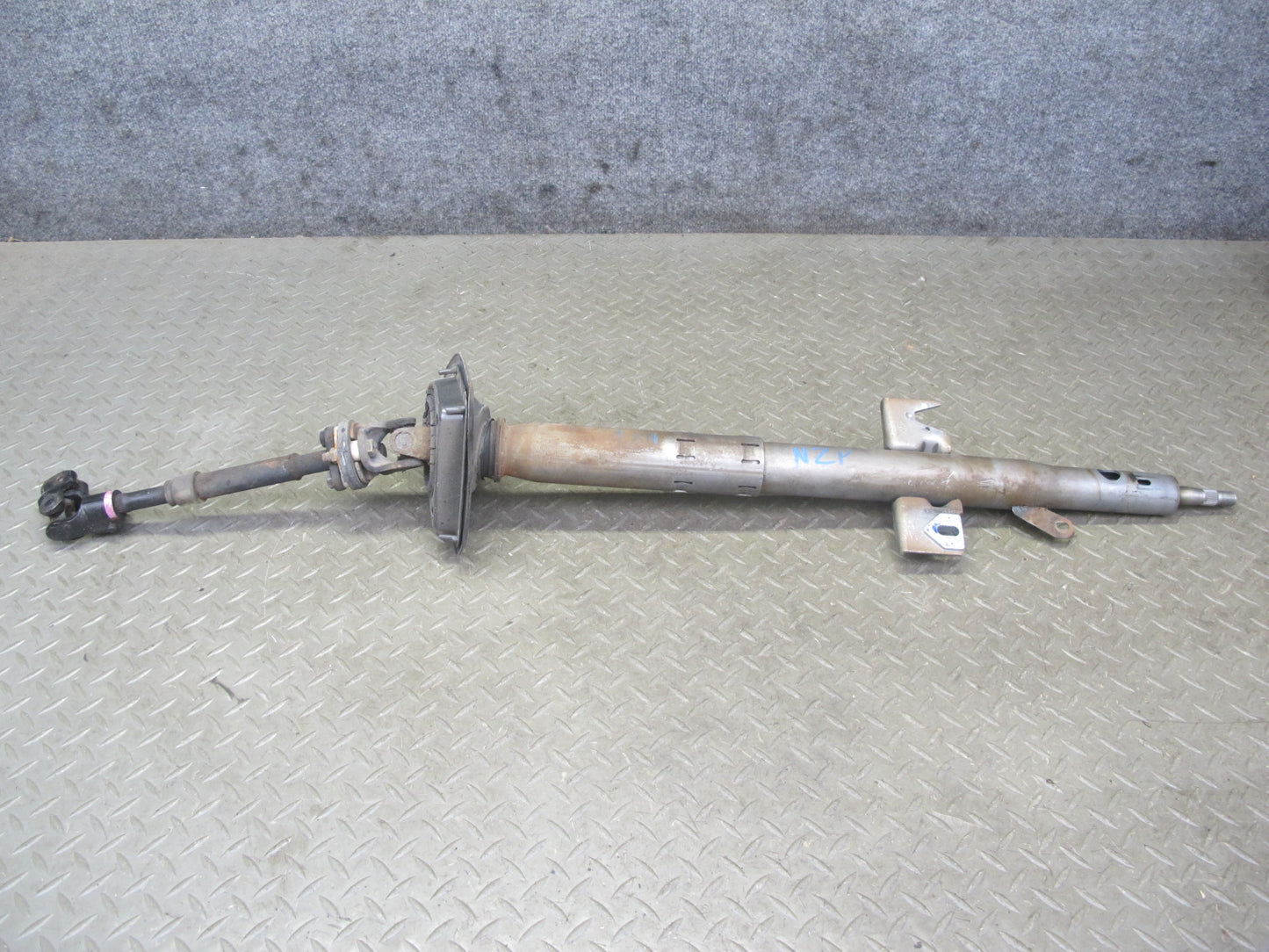 1990 Nissan 300ZX Z32 NON Turbo Steering Column Shaft Assembly OEM
