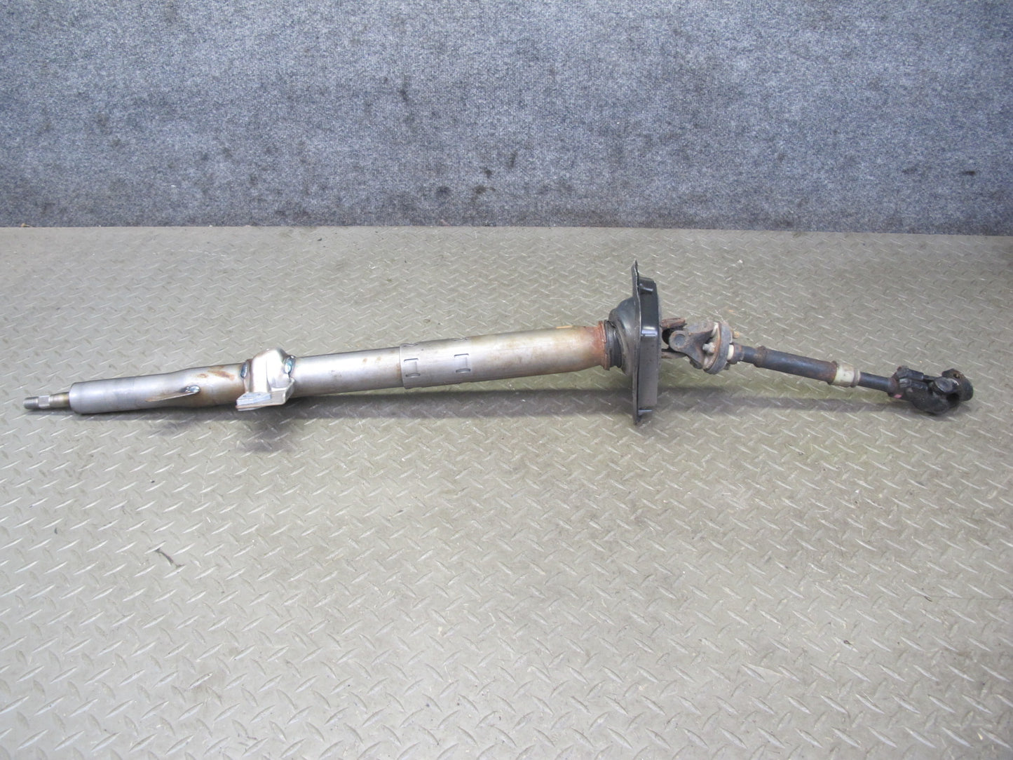1990 Nissan 300ZX Z32 NON Turbo Steering Column Shaft Assembly OEM
