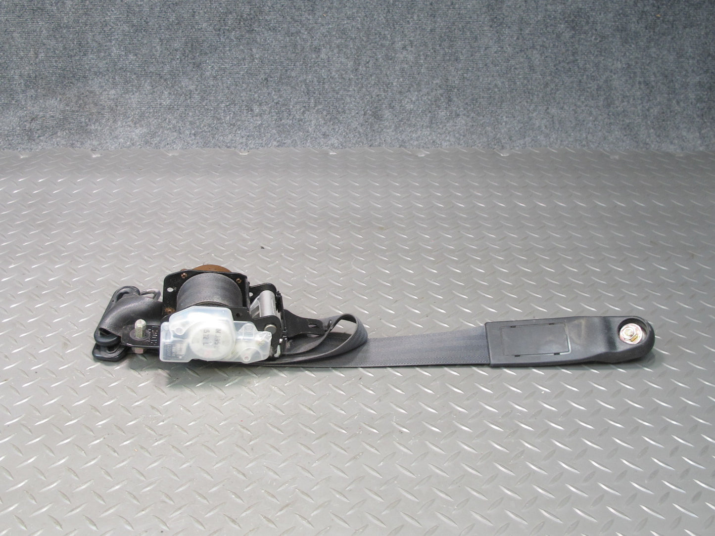 96-97 HONDA DEL SOL S SET OF 2 FRONT LEFT & RIGHT SEATBELT RETRACTORS OEM