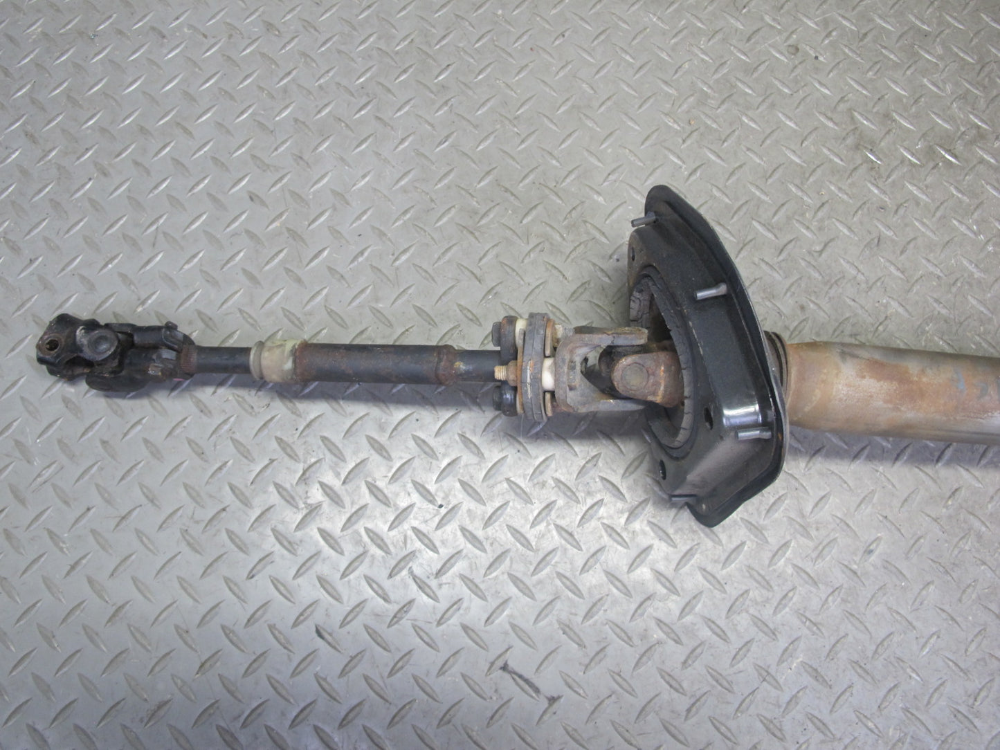 1990 Nissan 300ZX Z32 NON Turbo Steering Column Shaft Assembly OEM