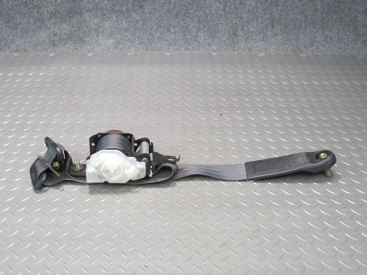 96-97 HONDA DEL SOL S SET OF 2 FRONT LEFT & RIGHT SEATBELT RETRACTORS OEM