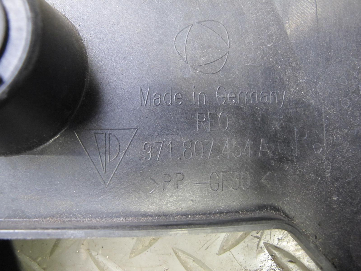 17-23 Porsche Panamera 971 Rear Bumper Mount Bracket Support Set