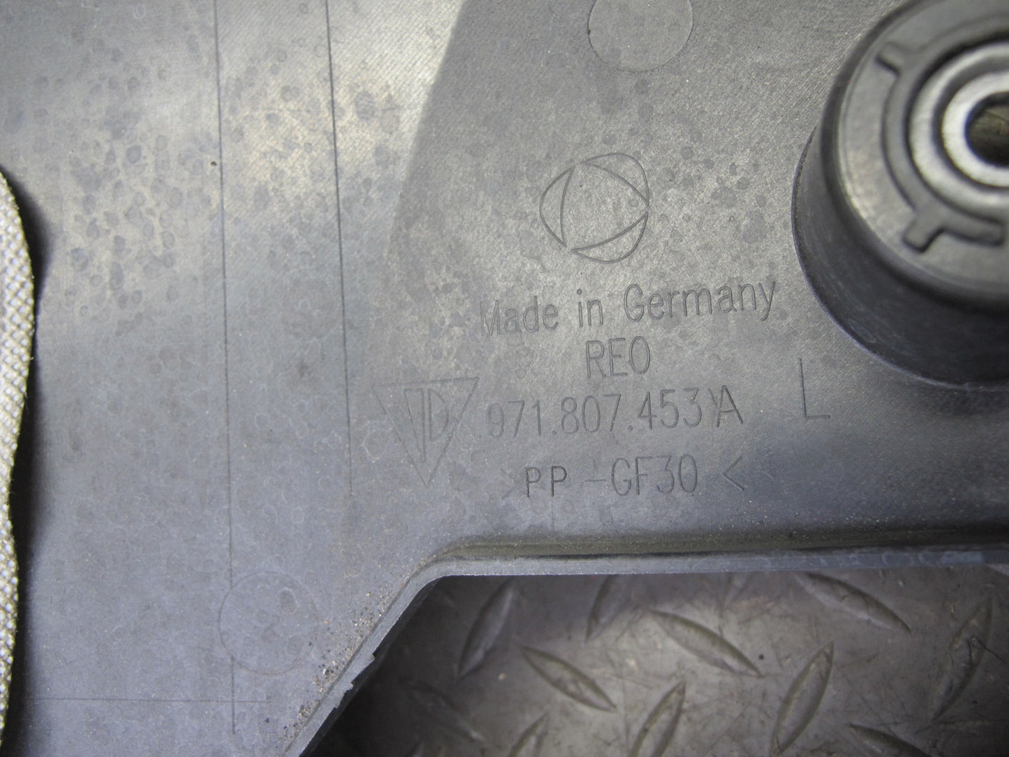 17-23 Porsche Panamera 971 Rear Bumper Mount Bracket Support Set