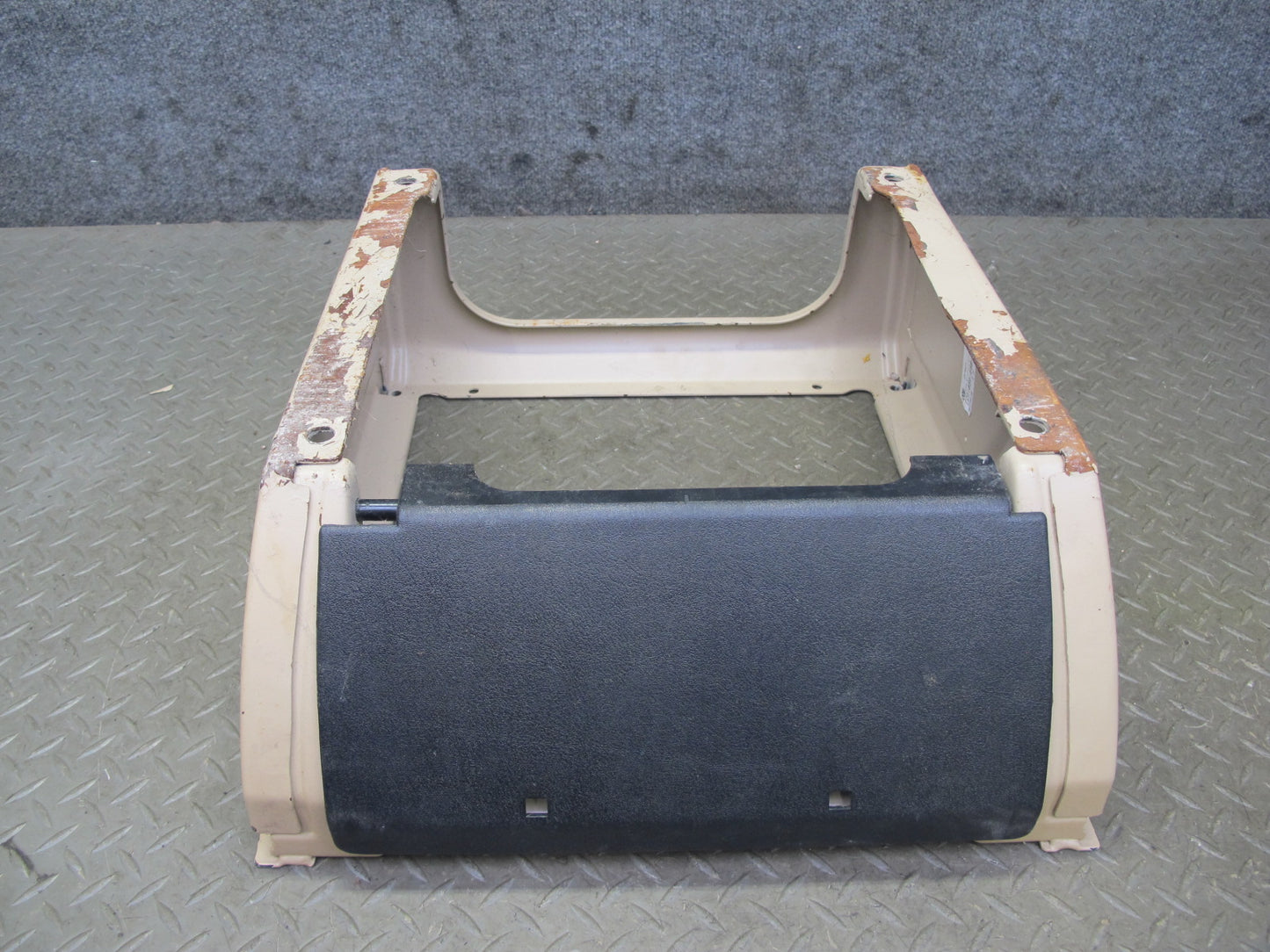 00-03 VW Eurovan T4 Front Left or Right Seat Frame Console 701881669 OEM