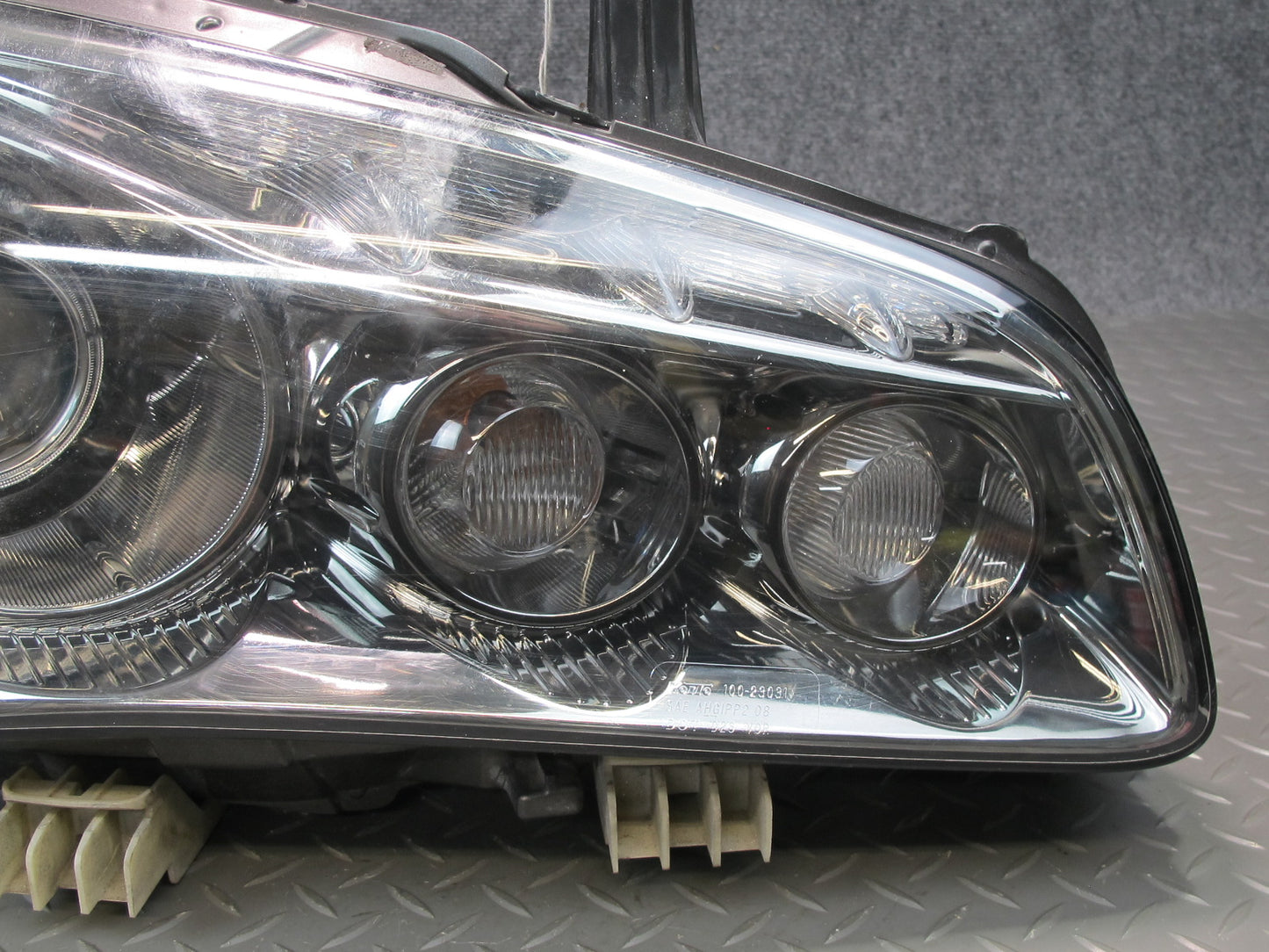 2011-2014 Infiniti QX56 QX80 Front Right Passenger Side Xenon HID Headlight Lamp