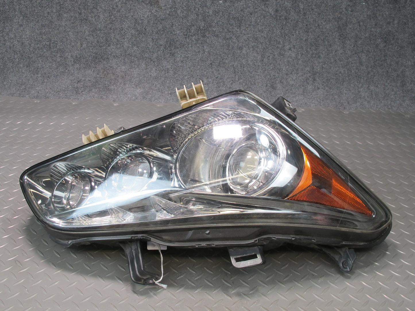 2011-2014 Infiniti QX56 QX80 Front Right Passenger Side Xenon HID Headlight Lamp