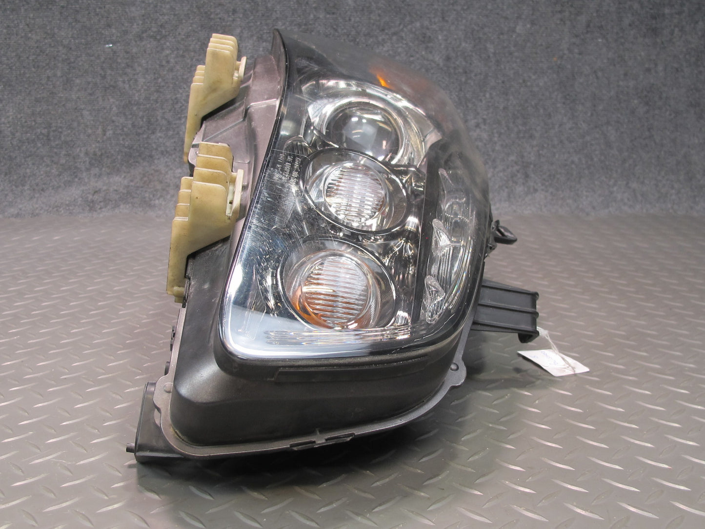 2011-2014 Infiniti QX56 QX80 Front Right Passenger Side Xenon HID Headlight Lamp