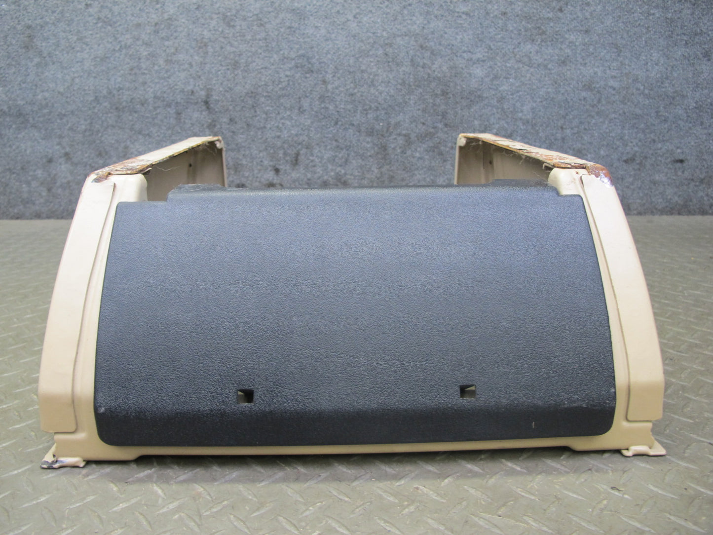 00-03 VW Eurovan T4 Front Left or Right Seat Frame Console 701881669 OEM