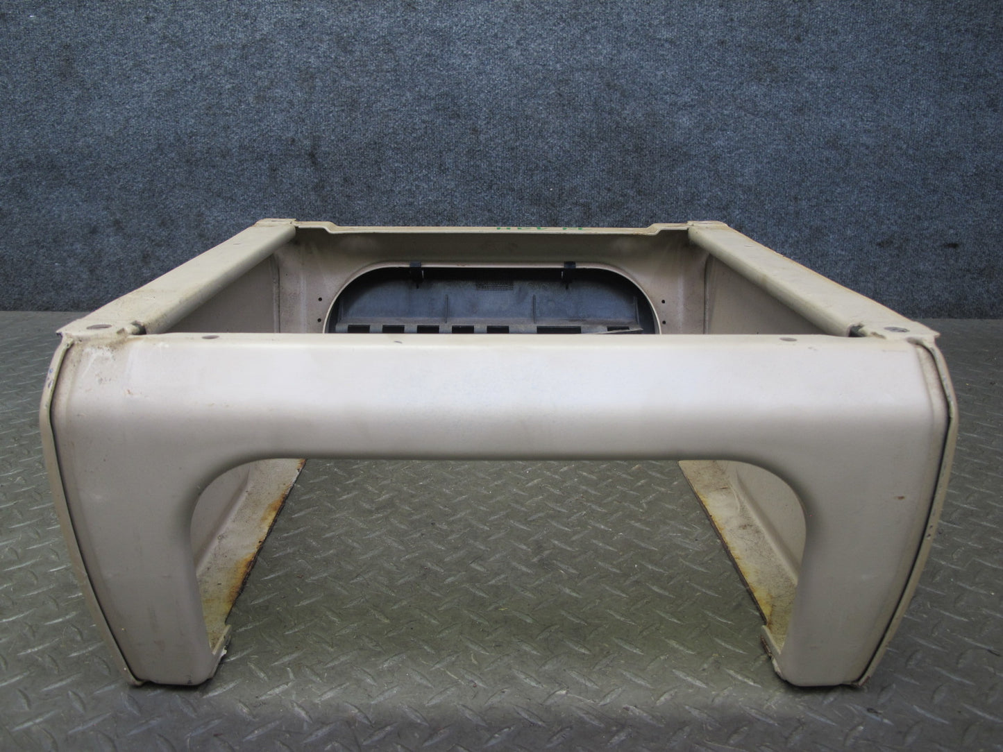 00-03 VW Eurovan T4 Front Left or Right Seat Frame Console 701881669 OEM