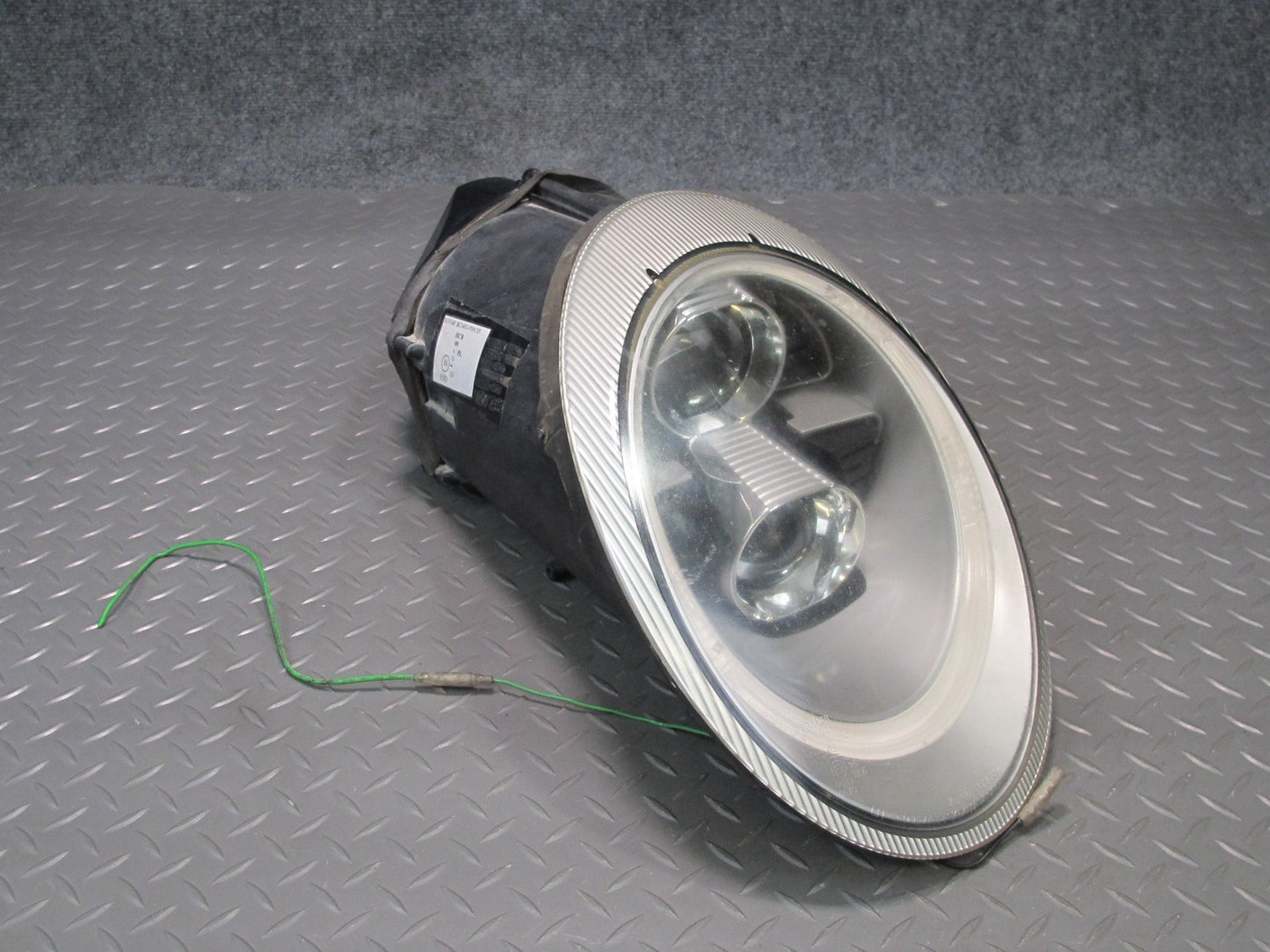 2005-2008 Porsche 911 997 Sonar Front Left Xenon Headlight Lamp