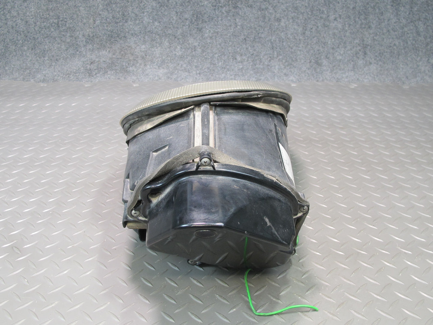 2005-2008 Porsche 911 997 Sonar Front Left Xenon Headlight Lamp