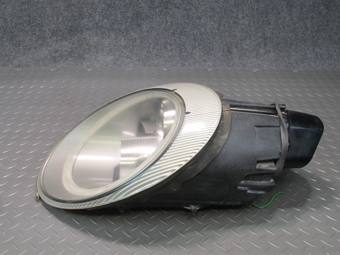 2005-2008 Porsche 911 997 Sonar Front Left Xenon Headlight Lamp