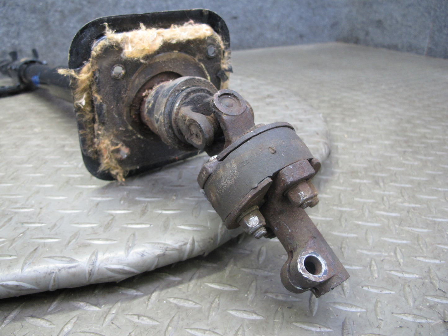 75-78 Datsun S30 280Z Steering Column Assembly OEM