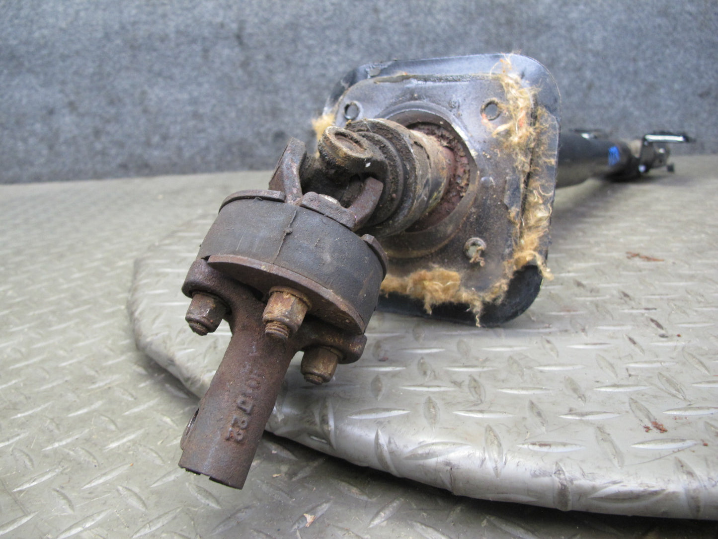 75-78 Datsun S30 280Z Steering Column Assembly OEM