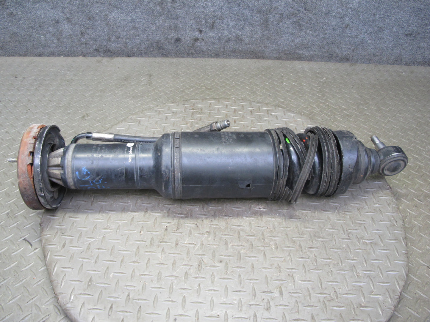 03-06 Mercedes R230 SL Set of 2 Front Hydraulic Strut Shock Absorber OEM