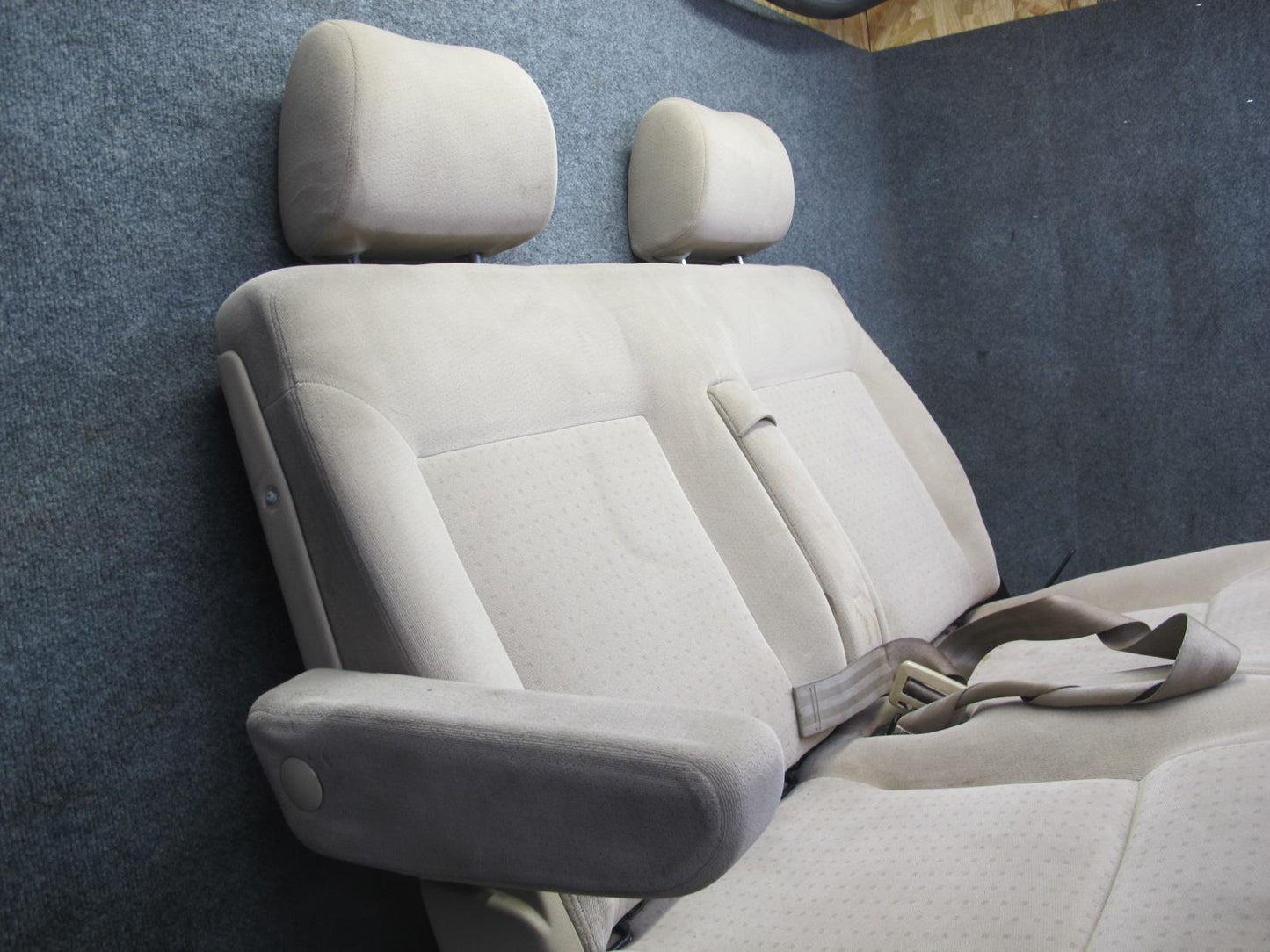 01-03 VW Eurovan T4 Rear 2ND Second ROW Cloth Seat Beige OEM