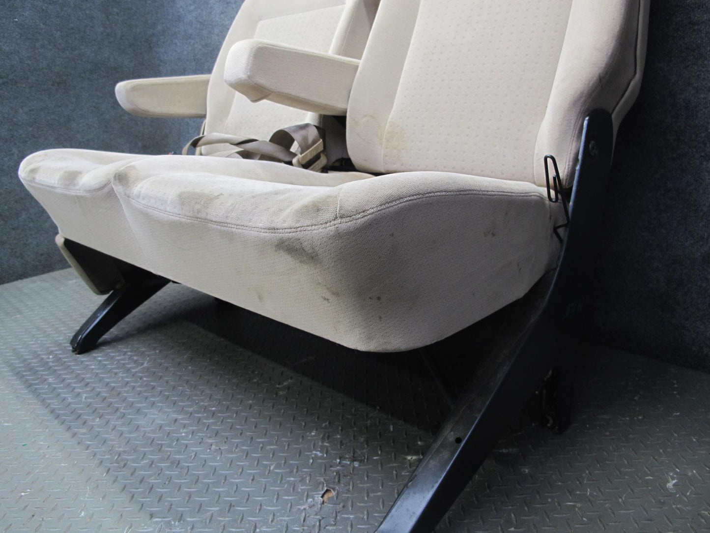 01-03 VW Eurovan T4 Rear 2ND Second ROW Cloth Seat Beige OEM