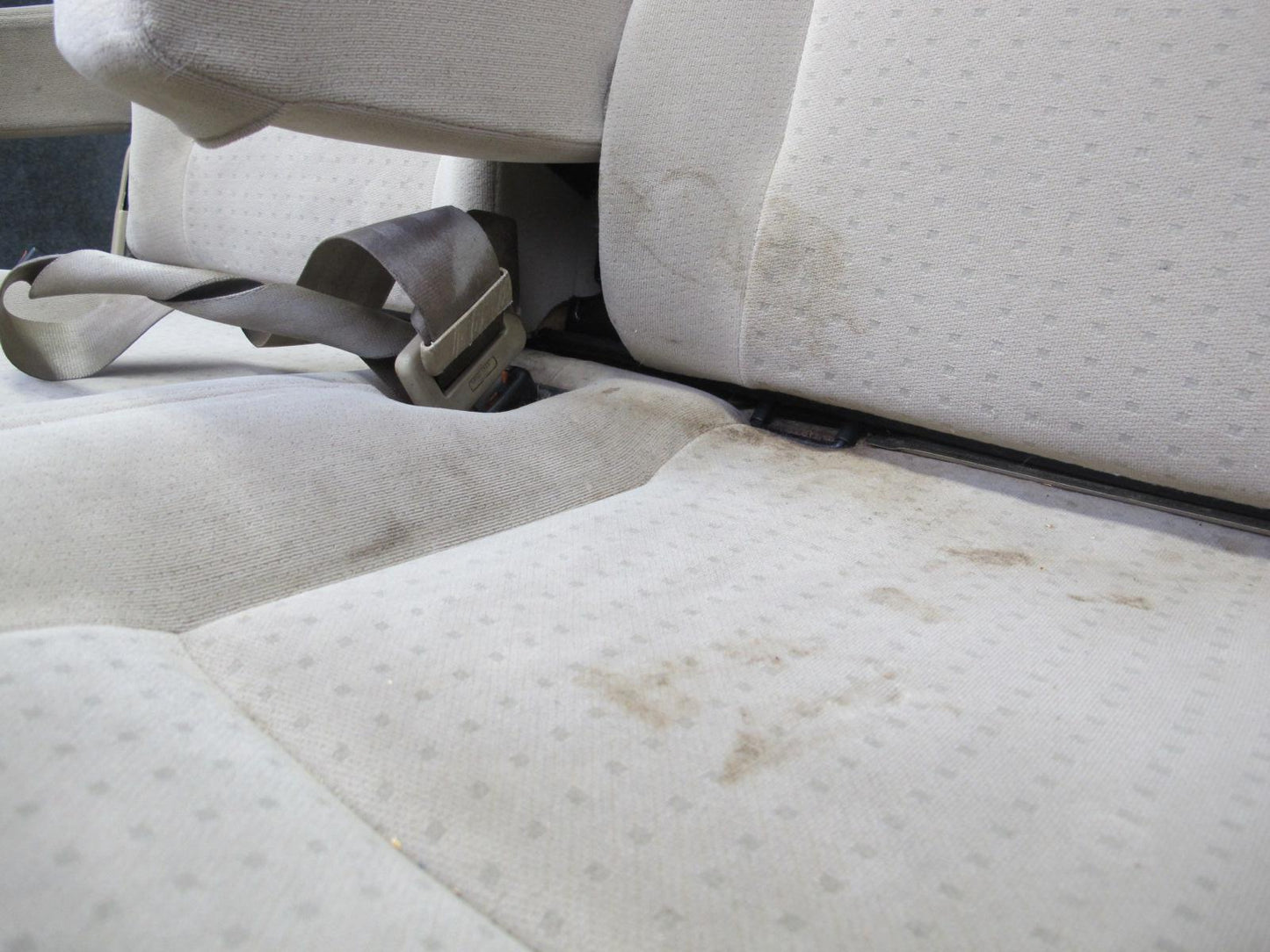 01-03 VW Eurovan T4 Rear 2ND Second ROW Cloth Seat Beige OEM