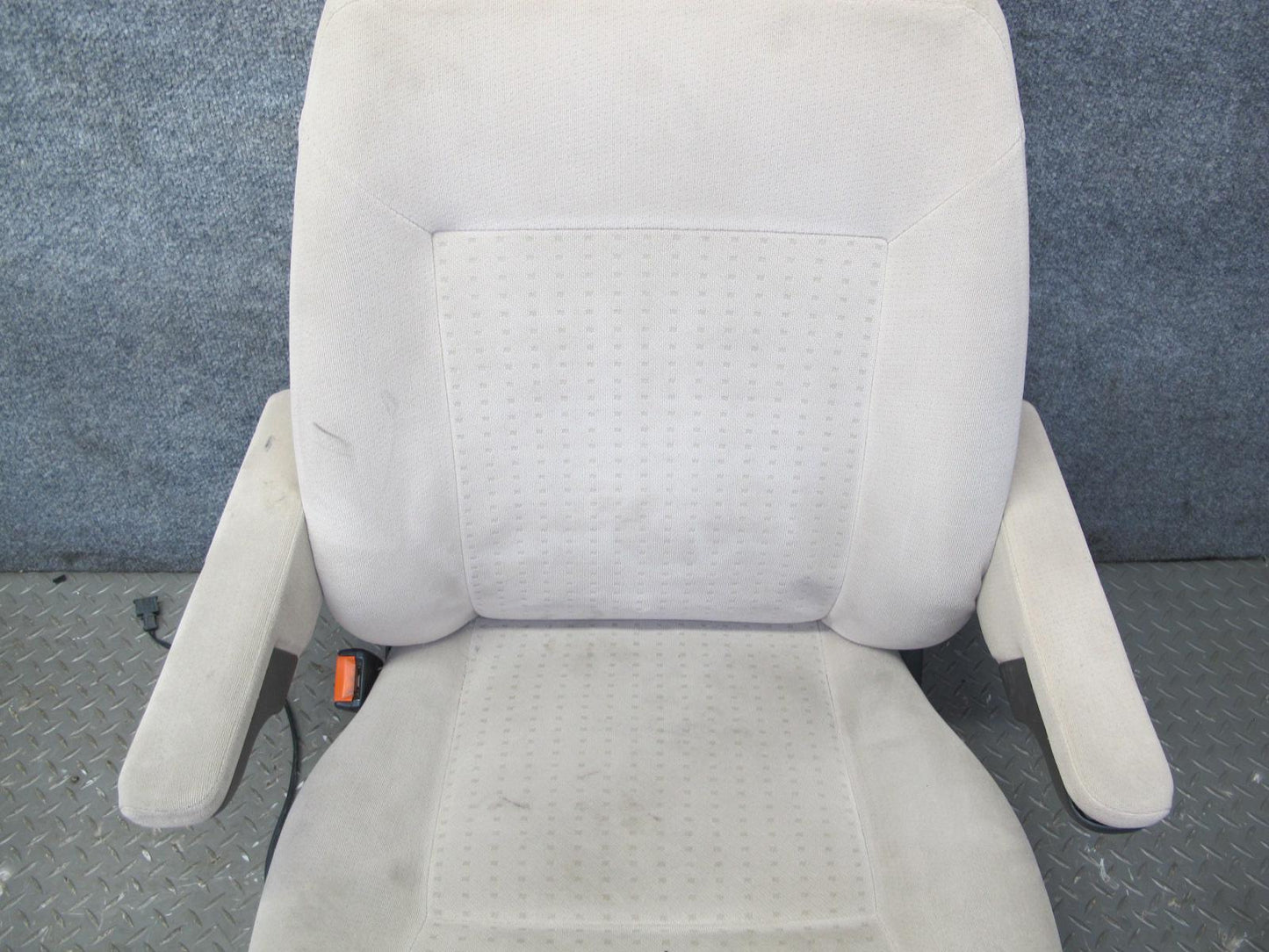 01-03 VW Eurovan T4 Set of 2 Front Left & Right Cloth Seat Beige OEM