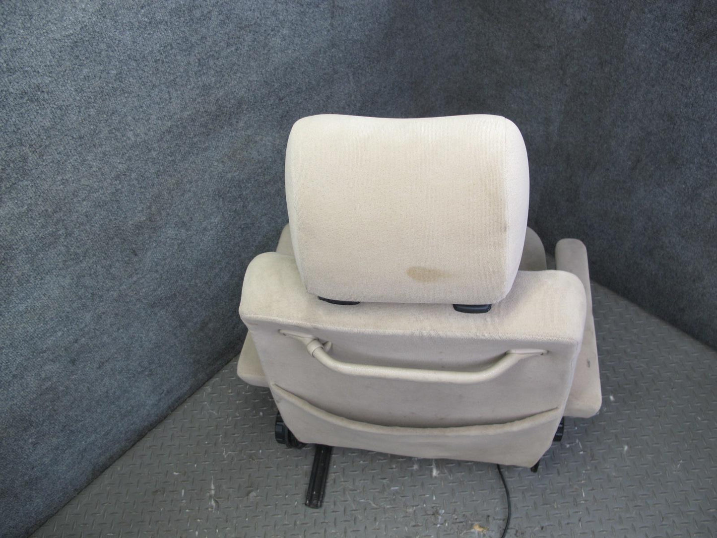 01-03 VW Eurovan T4 Set of 2 Front Left & Right Cloth Seat Beige OEM