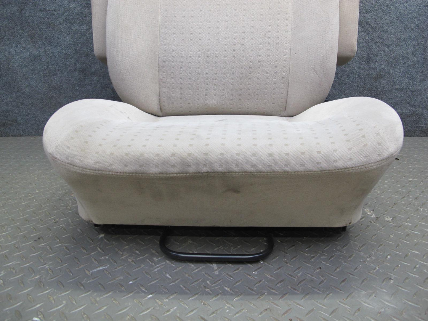 01-03 VW Eurovan T4 Set of 2 Front Left & Right Cloth Seat Beige OEM