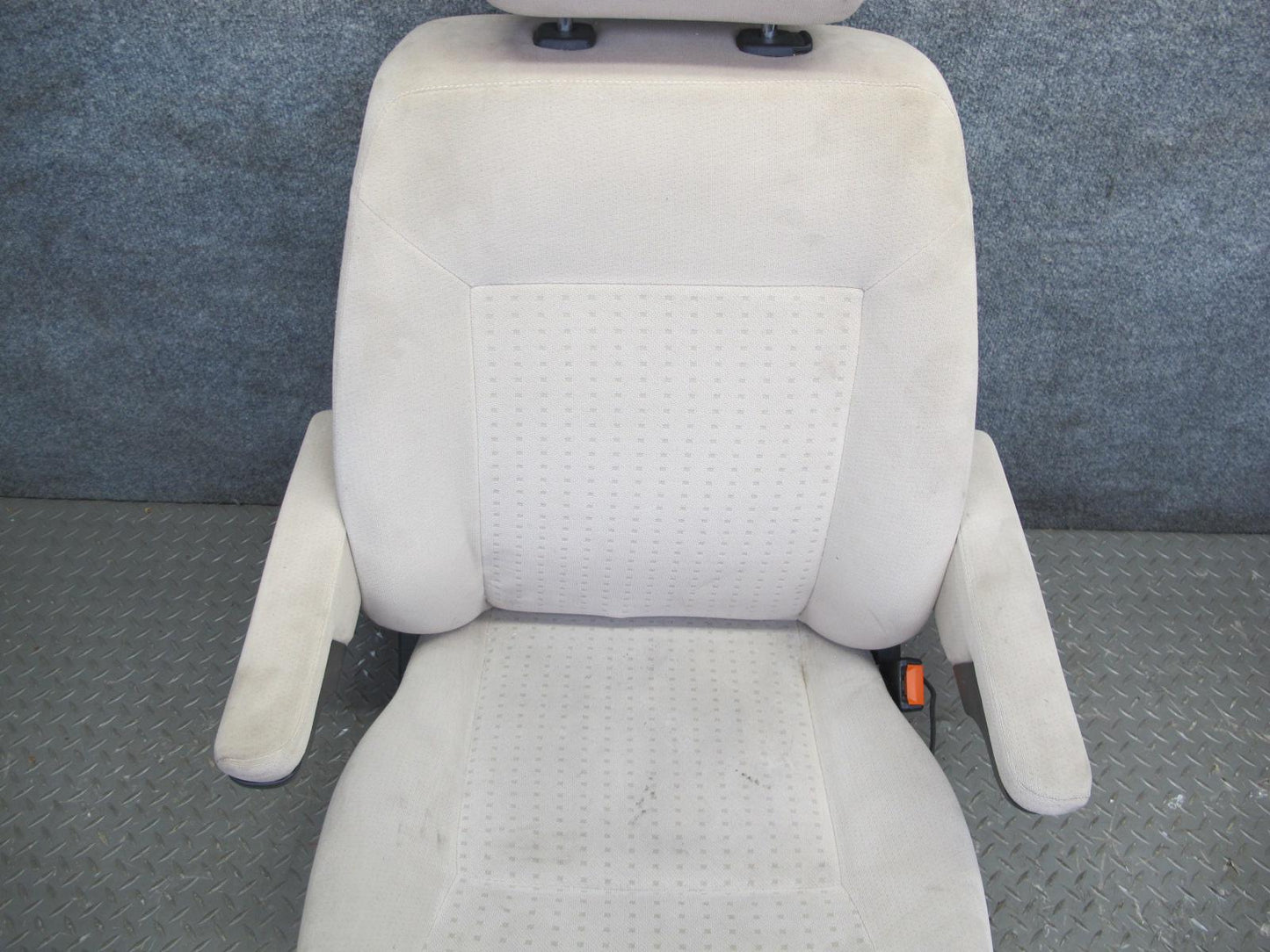 01-03 VW Eurovan T4 Set of 2 Front Left & Right Cloth Seat Beige OEM