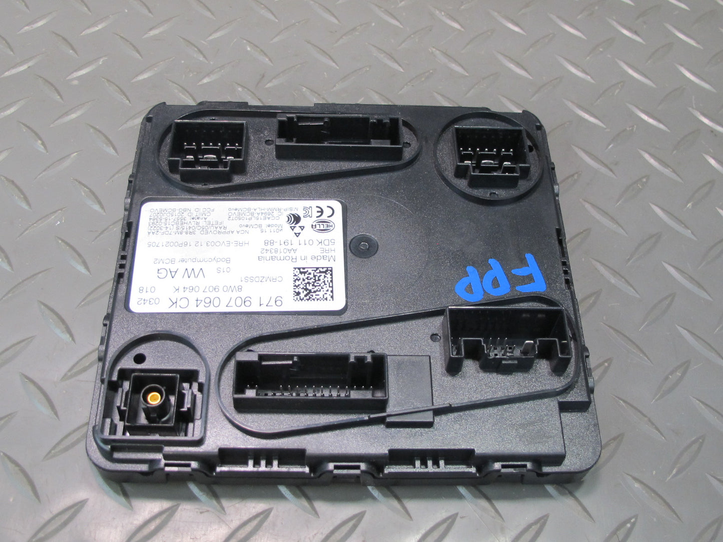 17-23 Porsche Panamera 971 Rear Body Control Module Unit BCM BCU 971907064CK