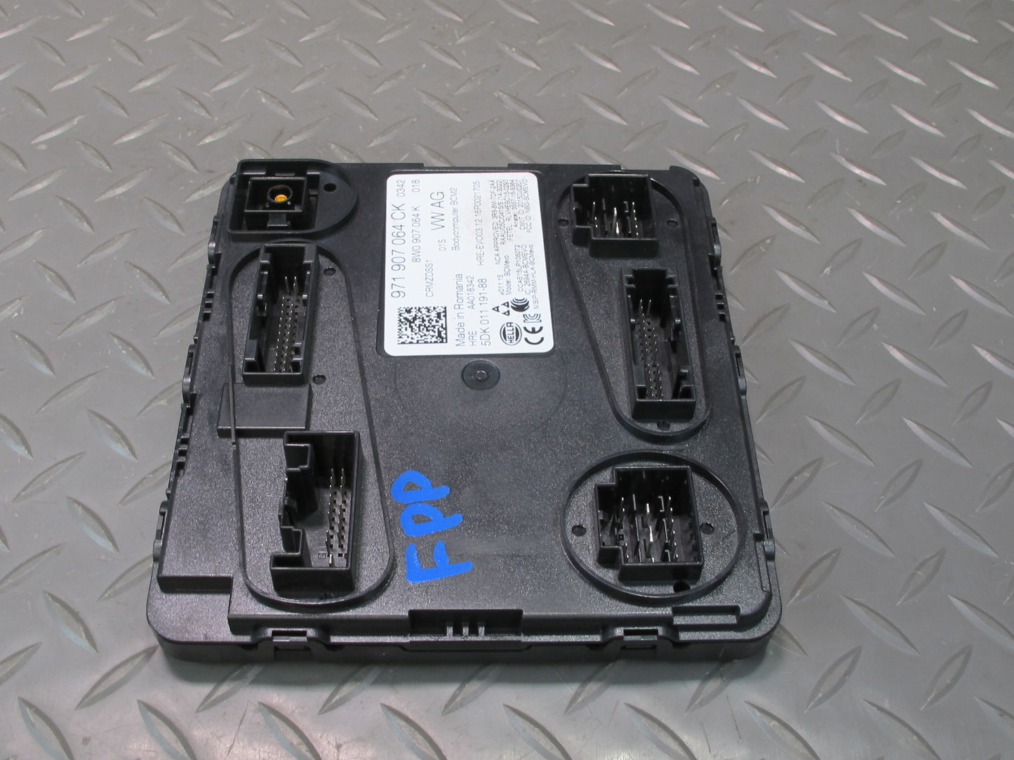 17-23 Porsche Panamera 971 Rear Body Control Module Unit BCM BCU 971907064CK