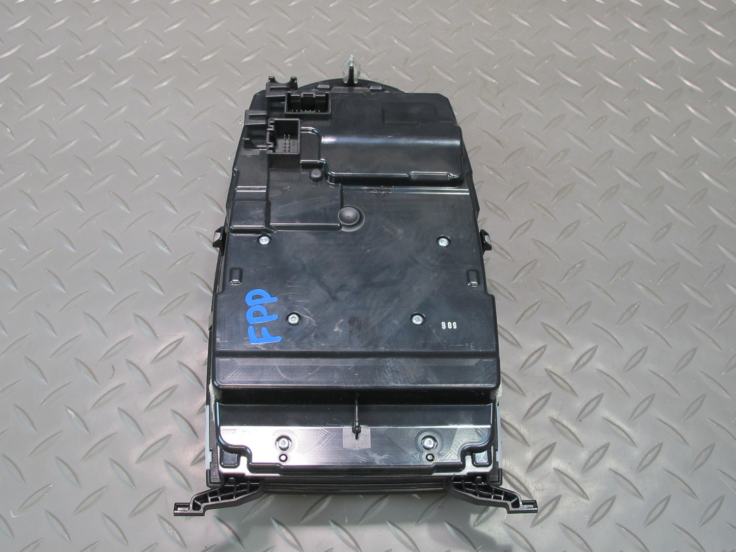 17-23 Porsche Panamera 971 Front Overhead Console Dome Light w Sunroof 971959551