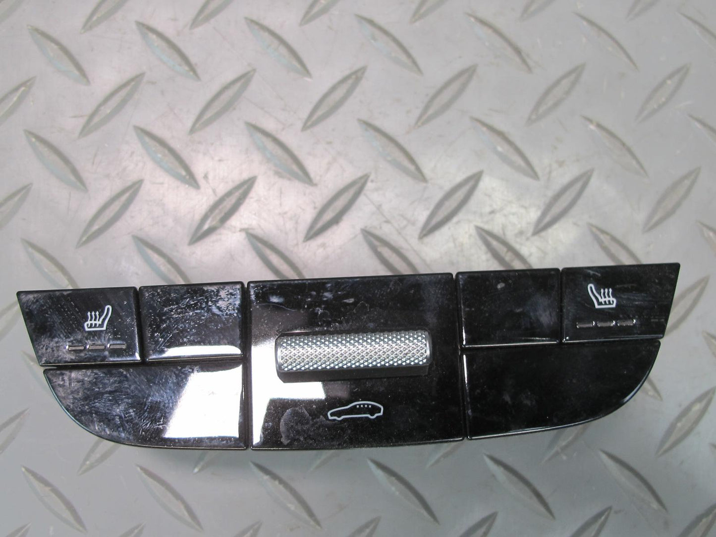 17-23 Porsche Panamera 971 Rear Center Console Sun Shade Heated Seat Switch