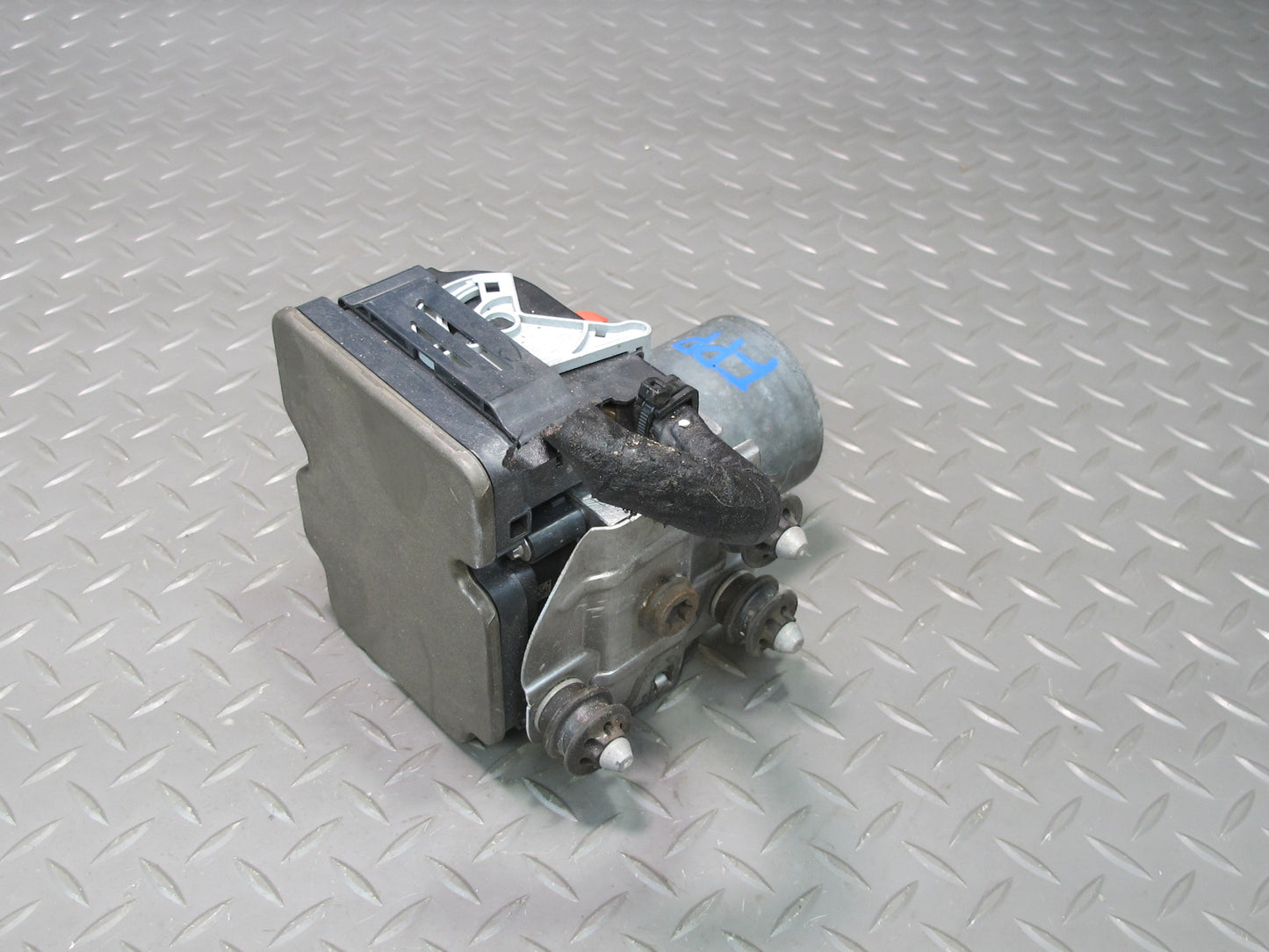 17-21 Porsche Panamera 971 Anti Lock Brake ABS Pump Module