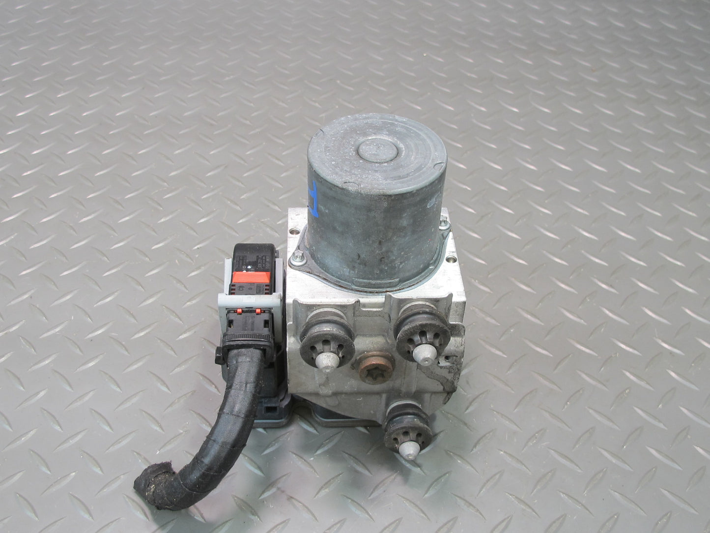 17-21 Porsche Panamera 971 Anti Lock Brake ABS Pump Module