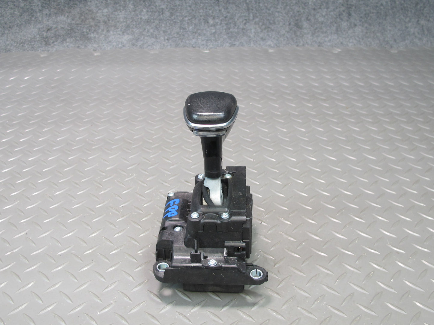 17-23 Porsche Panamera 971 A/T Automatic Transmission Shifter 971713033